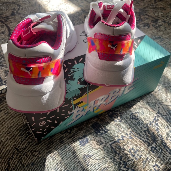 PUMA Woman’s Nova x BARBIE Sneaker - Picture 5 of 9